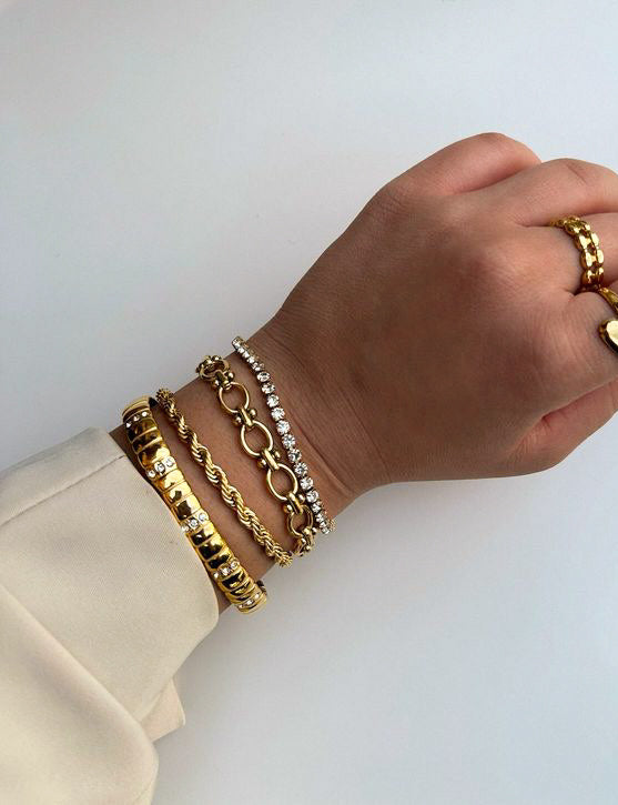 Isla bracelet