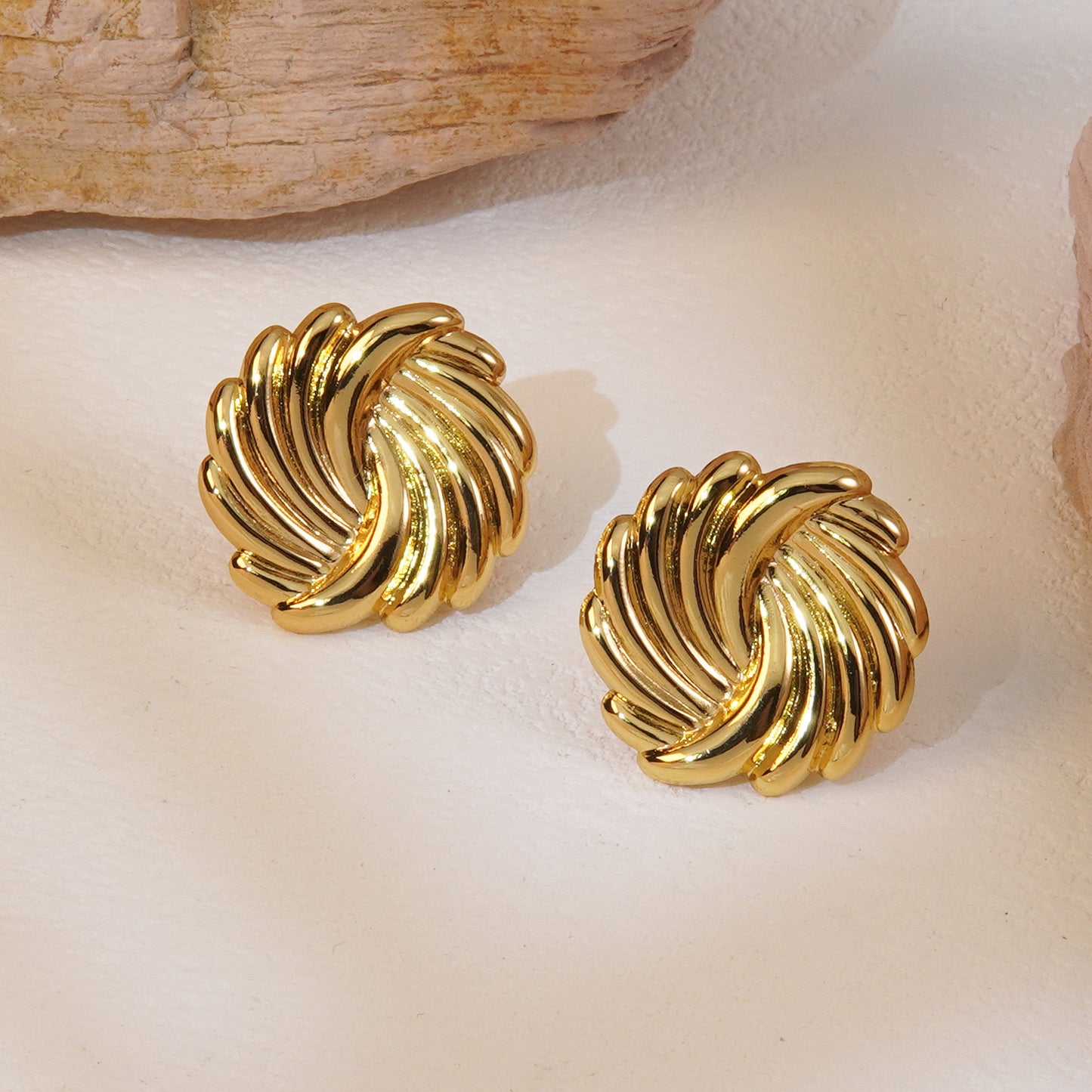 Zyra earrings