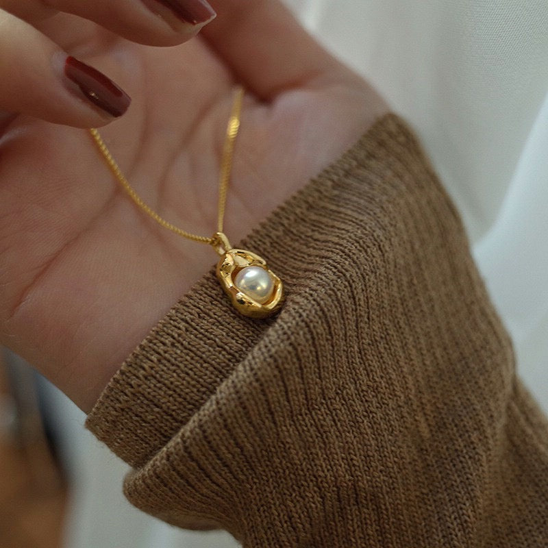 Anatoli necklace