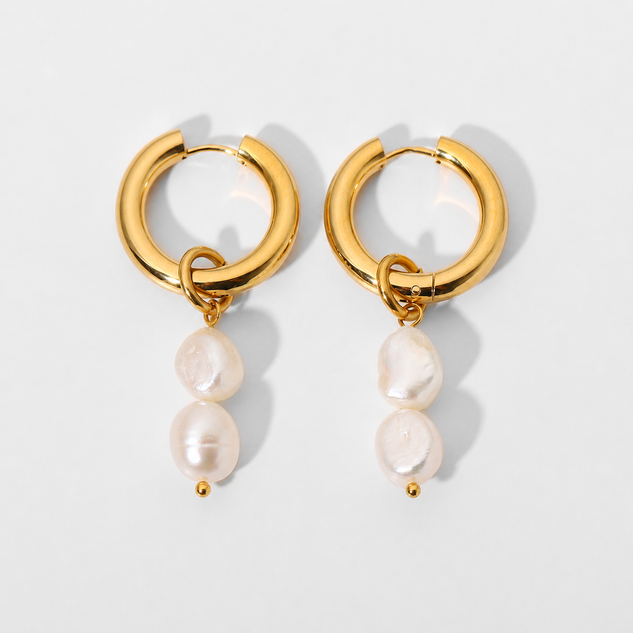 Aura earrings